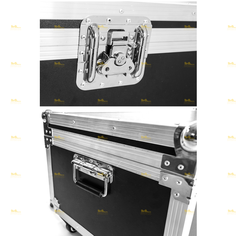 Descreet Delivery doll Flight Case